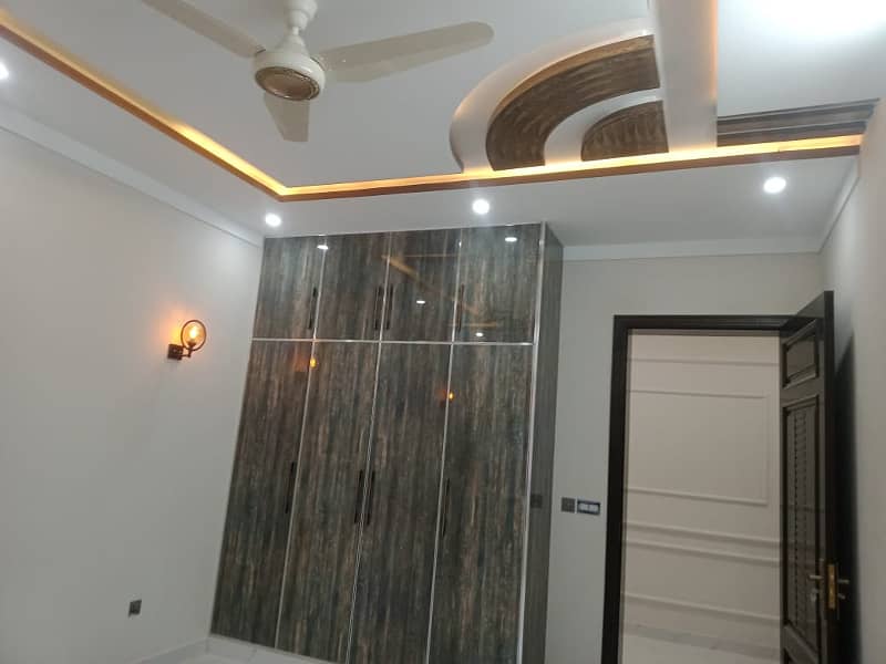 1 Kanal House for rent in G-16 Islamabad 7