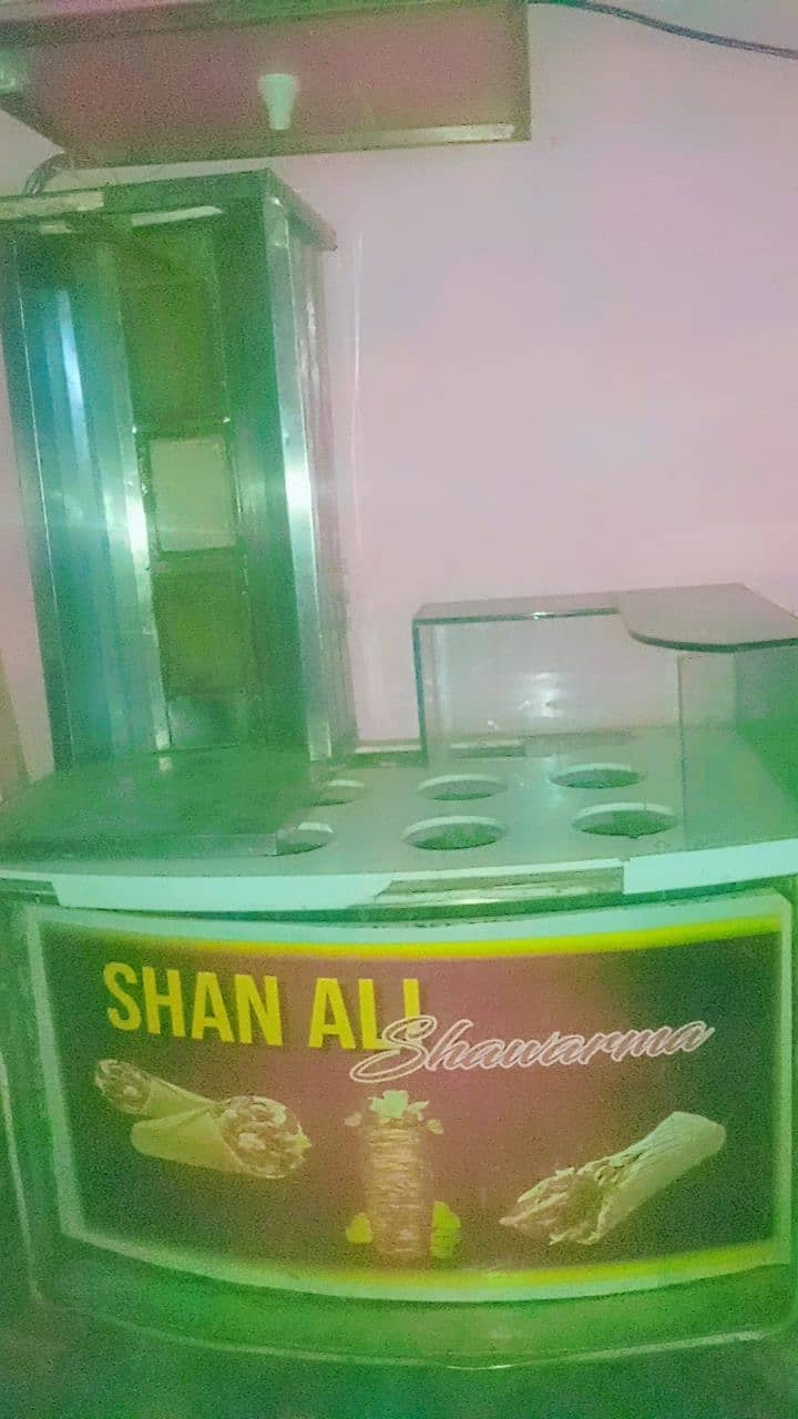 Shawarma Machine With Stall 1
