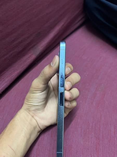I phone 13 pro max non pta Health 87 256 gb water pack condition 10/10 2