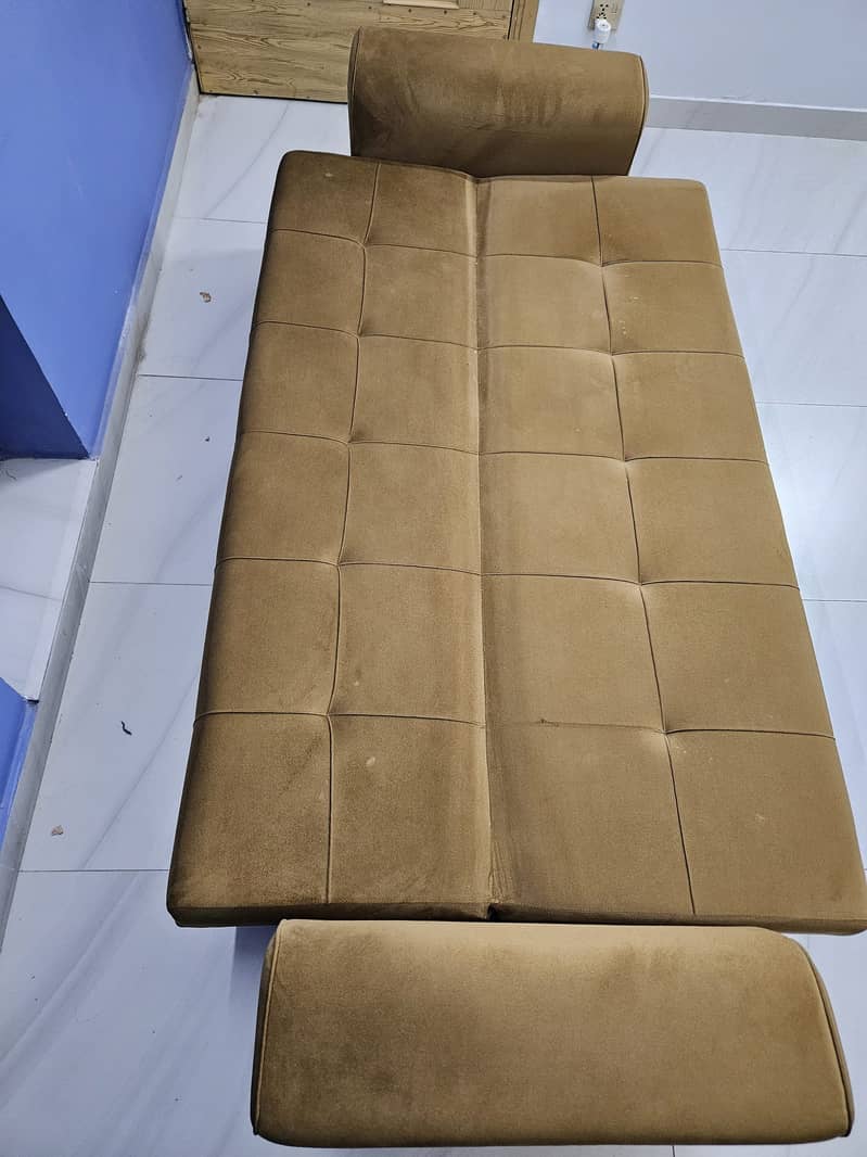Minimally used sofa bed for urgent sale 7