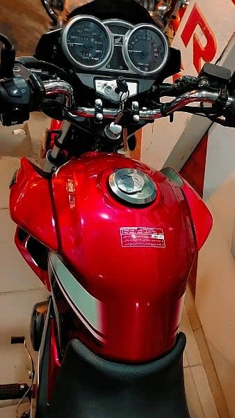 Honda CB 150 F Genuine condition first owner clpc document clear 3