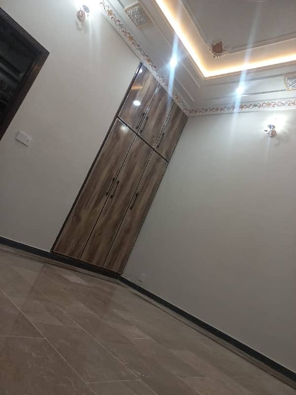6 Marla Upper Portion Available Near Difference More Super Town Lahore Cantt 4