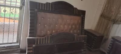 hello friends wood bed set available for sale