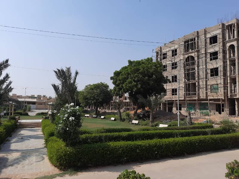 Flat Of 305 Square Feet In KN Gohar Green City For Sale 6
