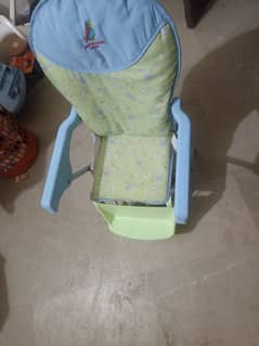 Baby seater chair for eating
