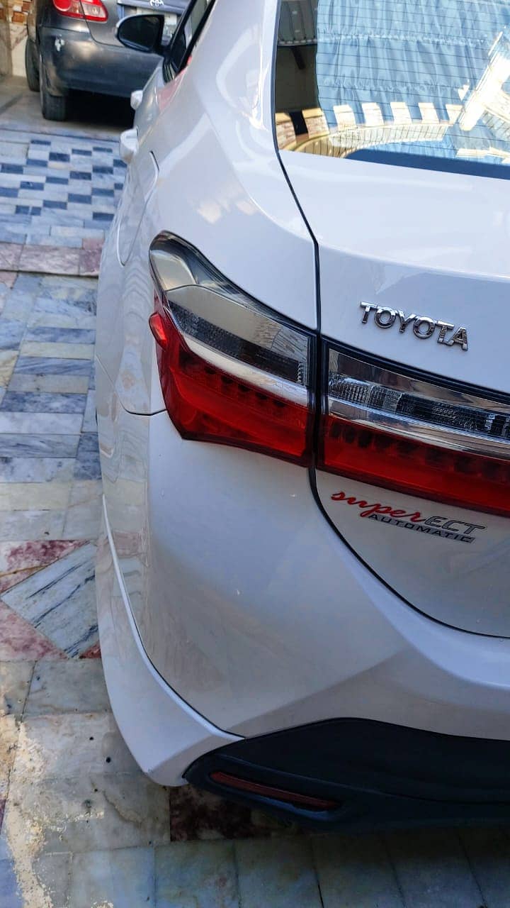 Toyota Corolla Altis X 2021 3