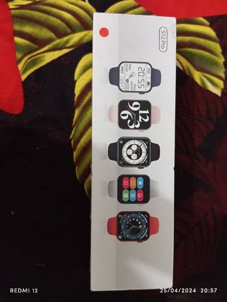 smart Watch Series 7 Colour black With charger and box and strap 0