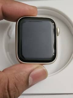 Apple Watch SE 2 (2022) 0