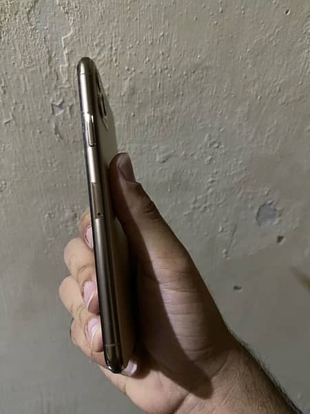 iphone 11 pro max 64 gb pta approved 6