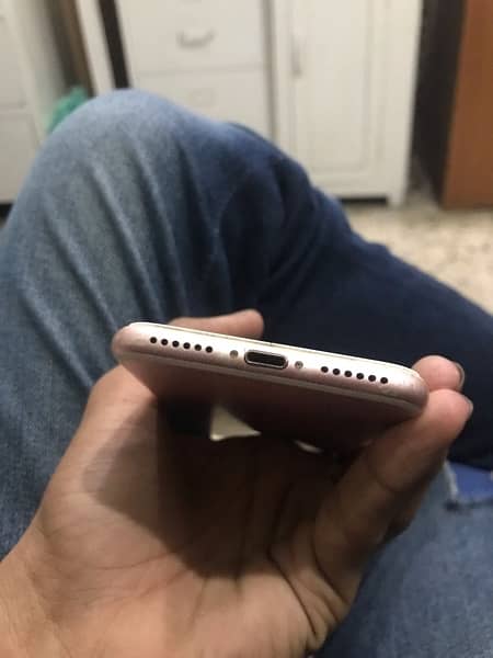 Iphone 7 PTA APPROVED 3