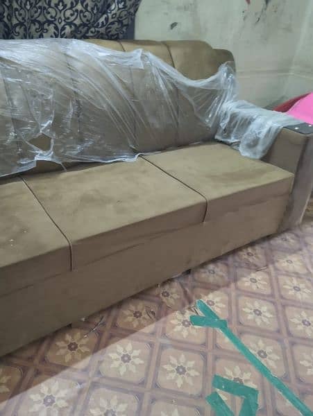 almost new 5 seater sofa set 2