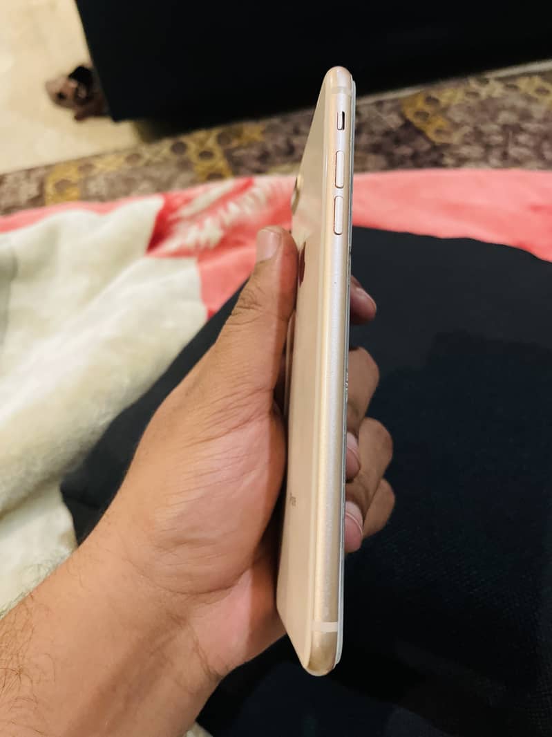 iphone 8 plus 256gb pta approved 4