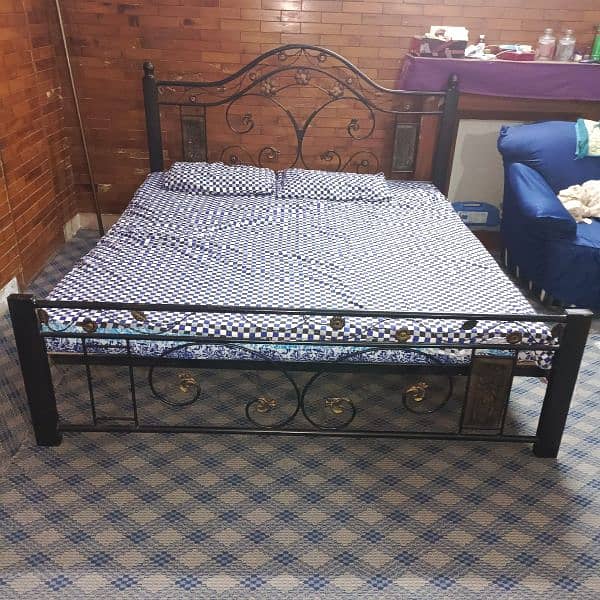 Iron bed For sale with Mattress 3