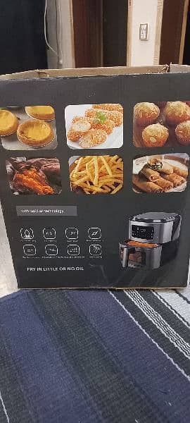 Air fryer 1 time used only urgent sale perfect quality. 03214938776 11