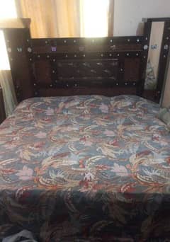 3 piece bed room set in good condition
