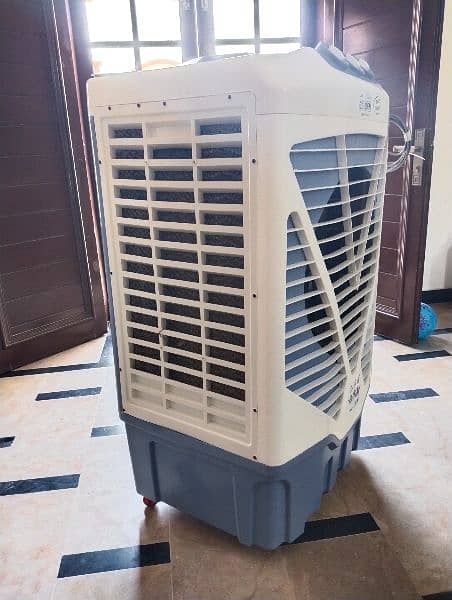 Air cooler with Iced bottles for sale 2