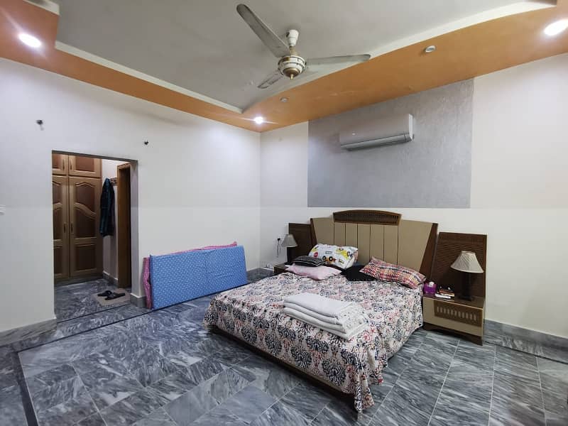 15 Marla House Lower Portion For Rent Saeed Colony No 1 Canal Road Faisalabad 16