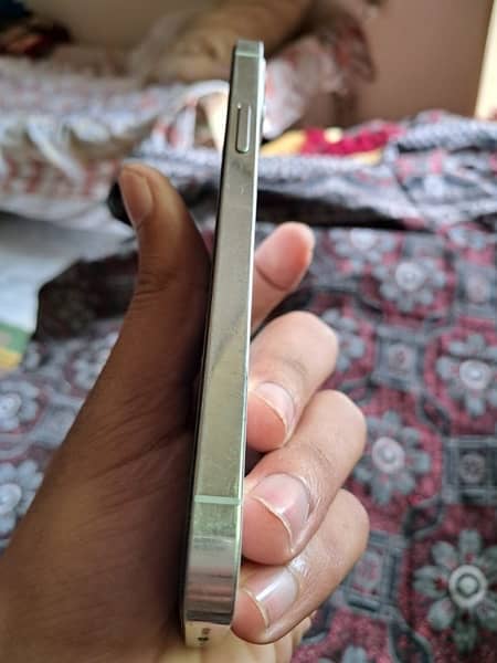 iphone 12 pro 256 gb non pta with box but cable nahi hai 8