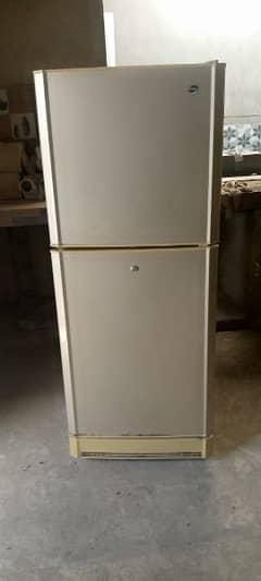 Refrigerator For Sell Company Name Is Pell