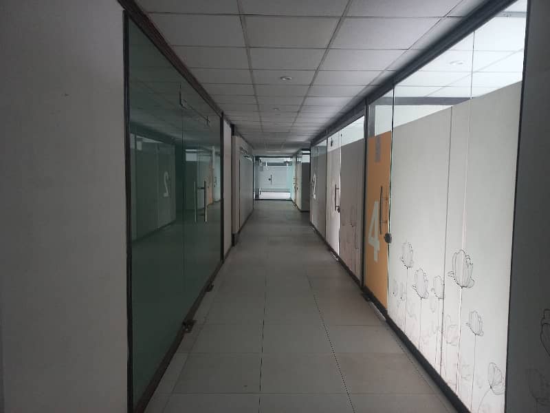 3000 Sqft Commercial Hall Is Available For Rent. Best Opportunity For Office And Milti National Companies 4
