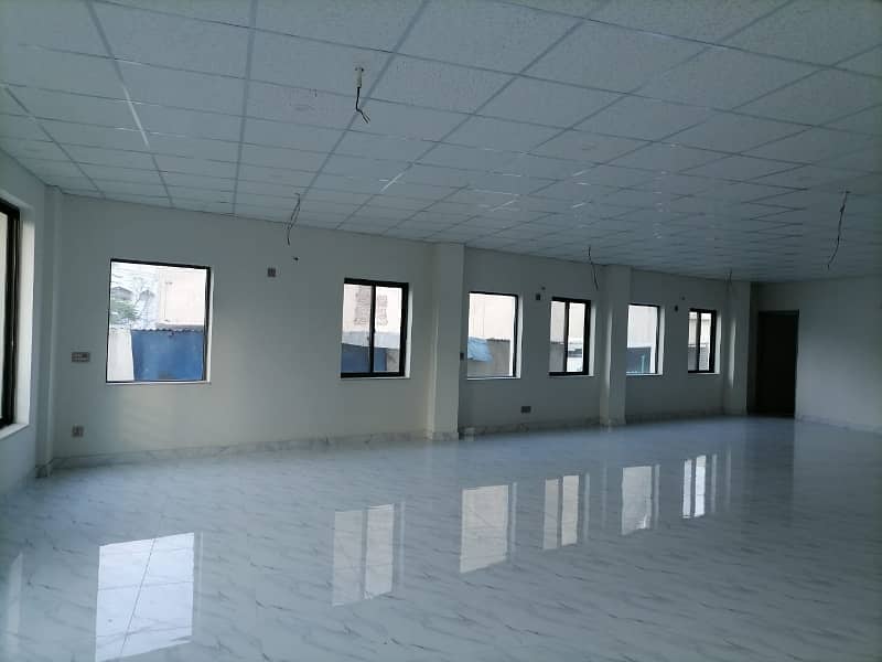 10000 Sq Ft Commercial Space Available For Rent In Gulberg. Best Opportunity For IT Offices And And Other Commercial Activities. 2