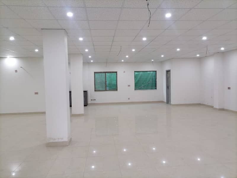 10000 Sq Ft Commercial Space Available For Rent In Gulberg. Best Opportunity For IT Offices And And Other Commercial Activities. 8