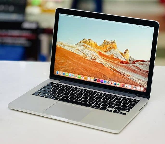 Apple Macbook Pro Workstation 2012 Retina Core i7 Quad Core Processor 1