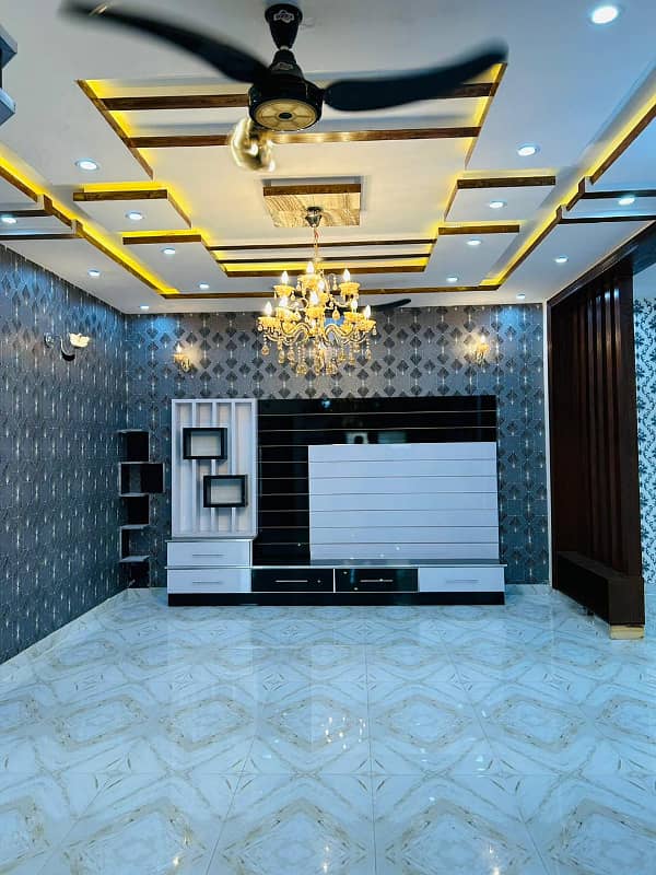10 Marla Brand New House Available For Sale in Tulip Block in Park View City Lahore 2
