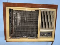1.5 ton Window General A. c ok condition just by and use 0