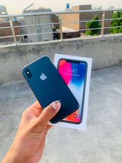 IPhone X NON Pta with box