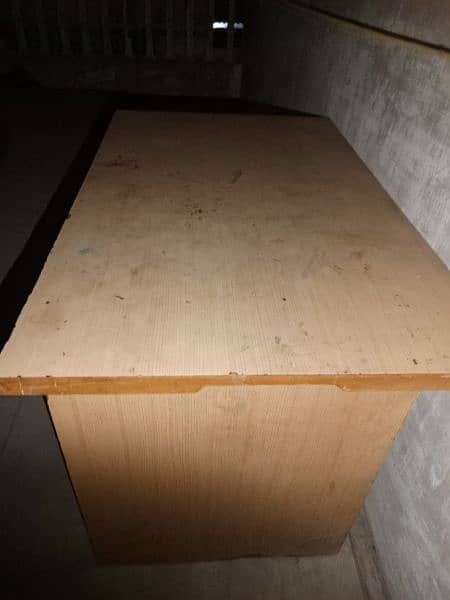 Computer Table, Study Table in good condition 0