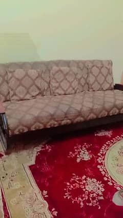 Sofa 5 seater for urgent sale 0