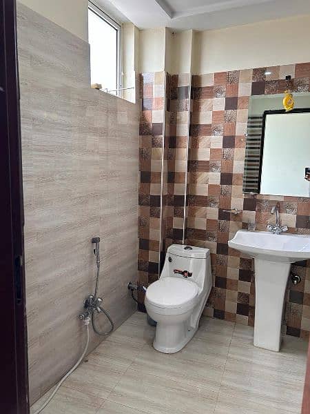 Effile tower facing fully furnished double bedroom apartment for sale. 12