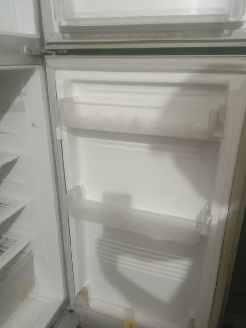 2nd hand fridge for sale 2
