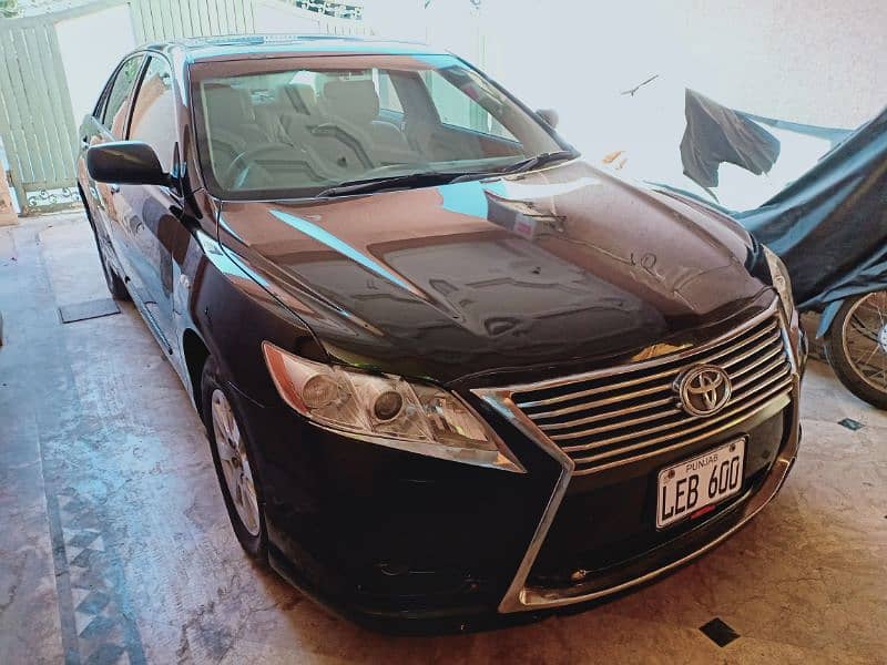 Toyota Camry 2006 model fully loaded and less driven 1