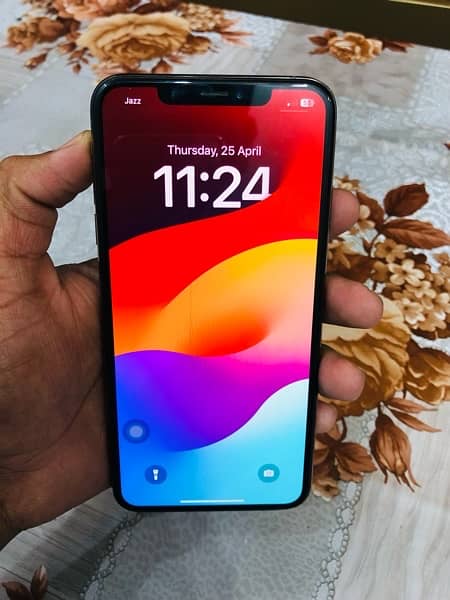 iPhone xs max 64gb pta approved jv 1