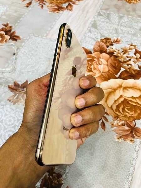 iPhone xs max 64gb pta approved jv 3