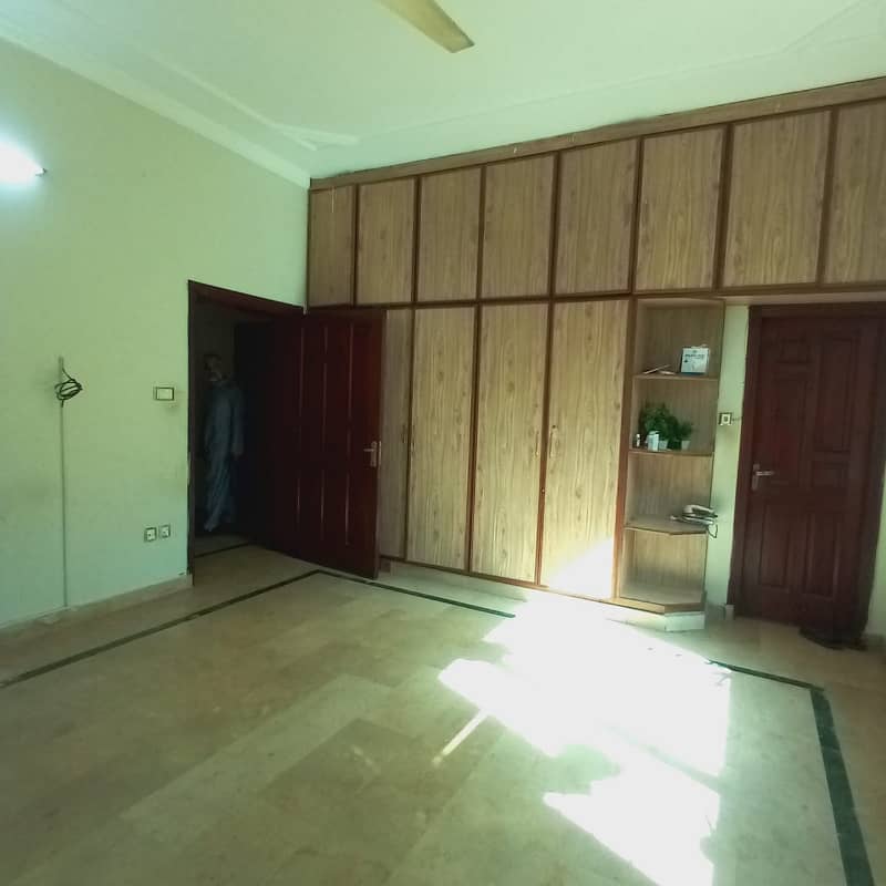 1 Kanal Lower Portion Available For Rent in PAKISTAN TOWN Phase 1 Islamabad 4