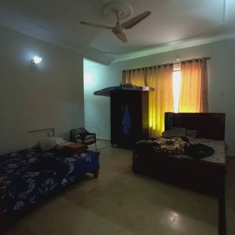 1 Kanal Lower Portion Available For Rent in PAKISTAN TOWN Phase 1 Islamabad 5