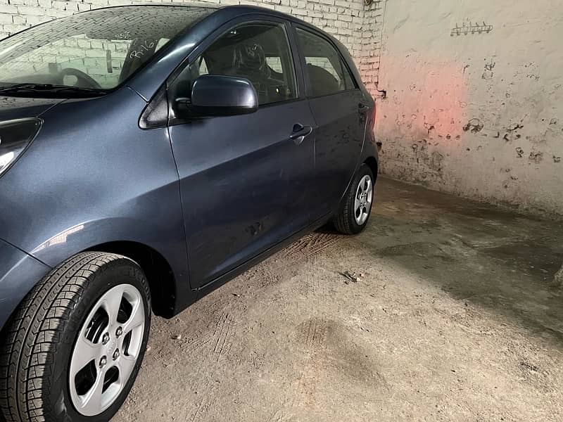 brand new kia picanto 23 model end low milag 1