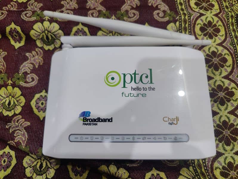 Huawei router and ptcl router 03033036264 1