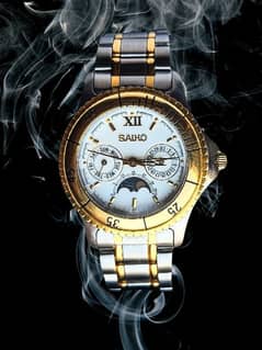Gold plated Saiho Quartz moonphase watch
