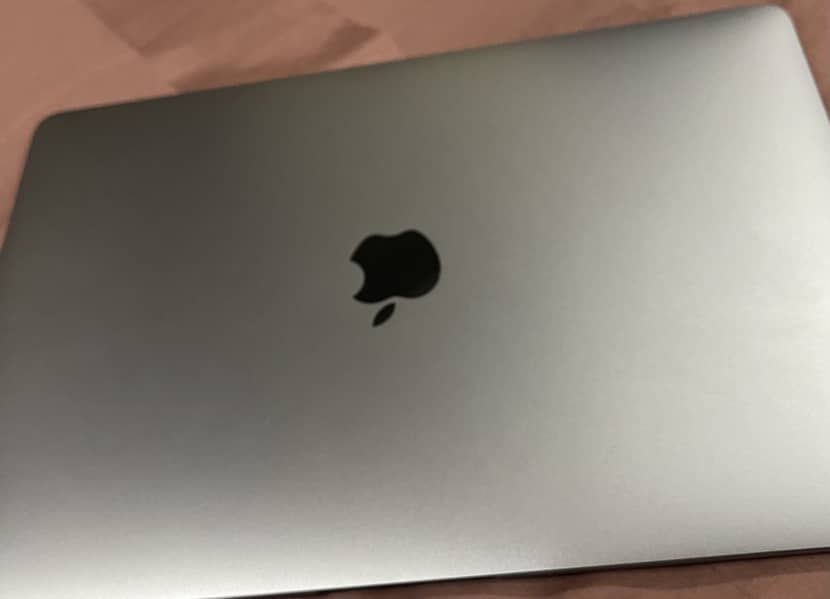 MacBook Air Retina, 13-inch, 2019 0