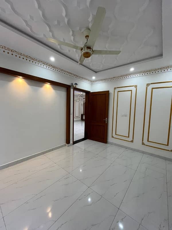 10 MARLA BRAND NEW VIP Luxury Modern Stylish Latest Accommodation Double Storey House Available For Sale In Faisal Town, Lahore With Original Pics Owner Built House. 10
