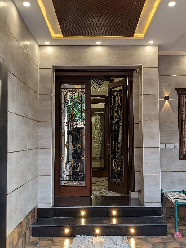 10 MARLA BRAND NEW VIP Luxury Modern Stylish Latest Accommodation Double Storey House Available For Sale In Faisal Town, Lahore With Original Pics Owner Built House. 35