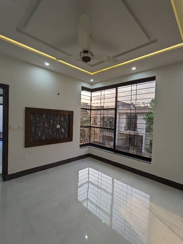 10 MARLA BRAND NEW VIP Luxury Modern Stylish Latest Accommodation Double Storey House Available For Sale In Faisal Town, Lahore With Original Pics Owner Built House. 41