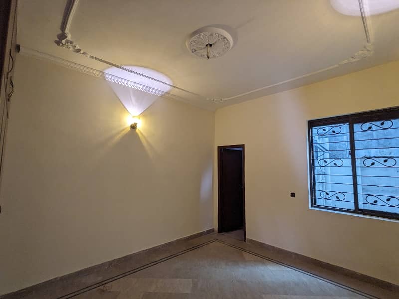 3-1/2 Marla Double Storey Double Unit Used House Available For Sale Renovated House With Original Pics By FAST PROPERTY SERVICES REAL ESTATE And BUILDERS LAHORE 15