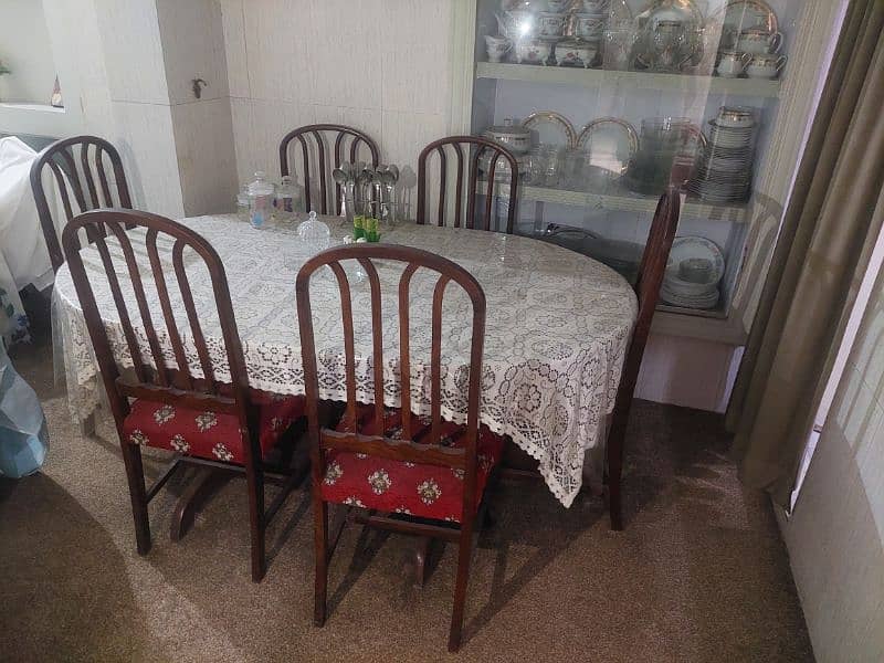 six chairs n dining table 4