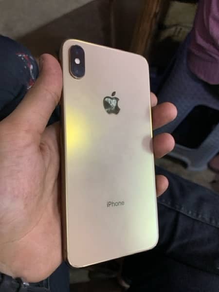 Iphone Xsmax PTA Approved 64gb & 256gb 2