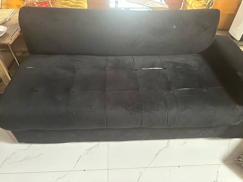L shape sofa black colour 0
